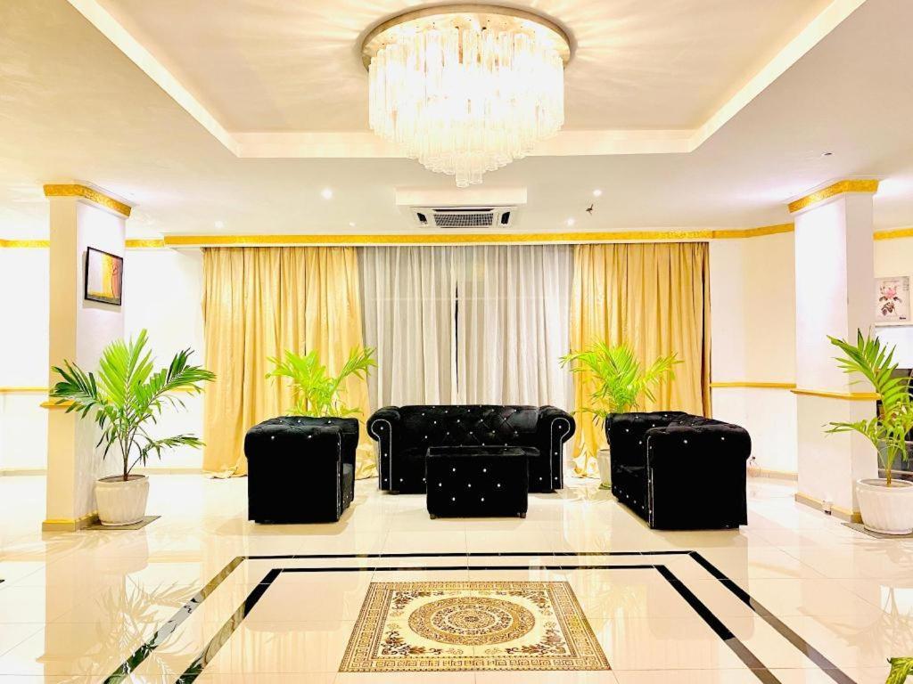Sun Sega Hotel Perai Exterior photo