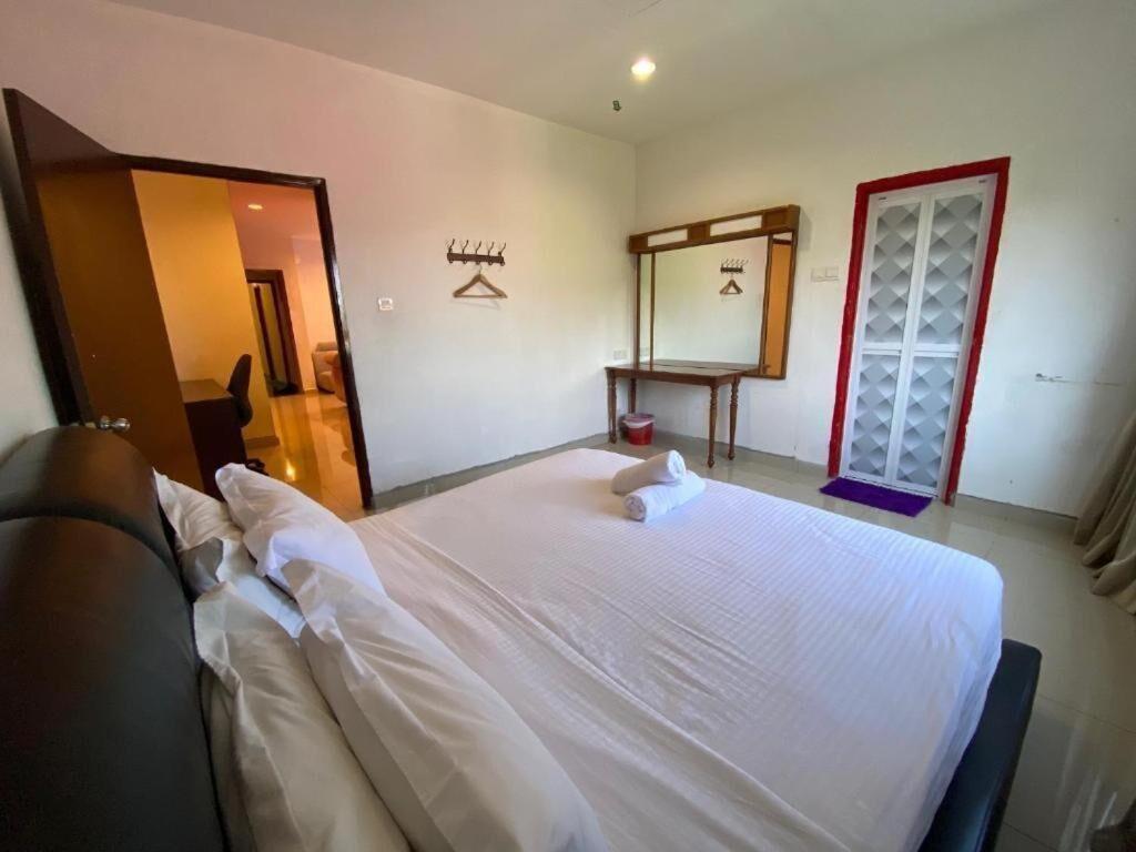 Sun Sega Hotel Perai Exterior photo