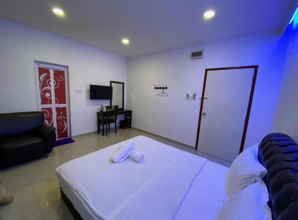 Sun Sega Hotel Perai Exterior photo