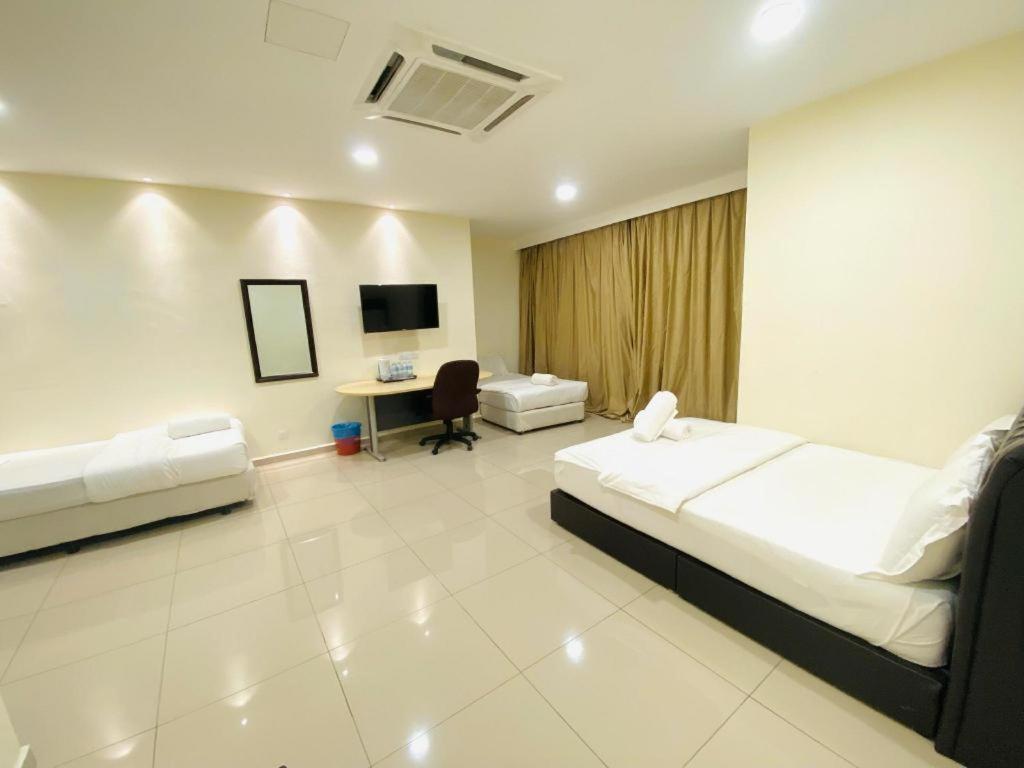 Sun Sega Hotel Perai Exterior photo