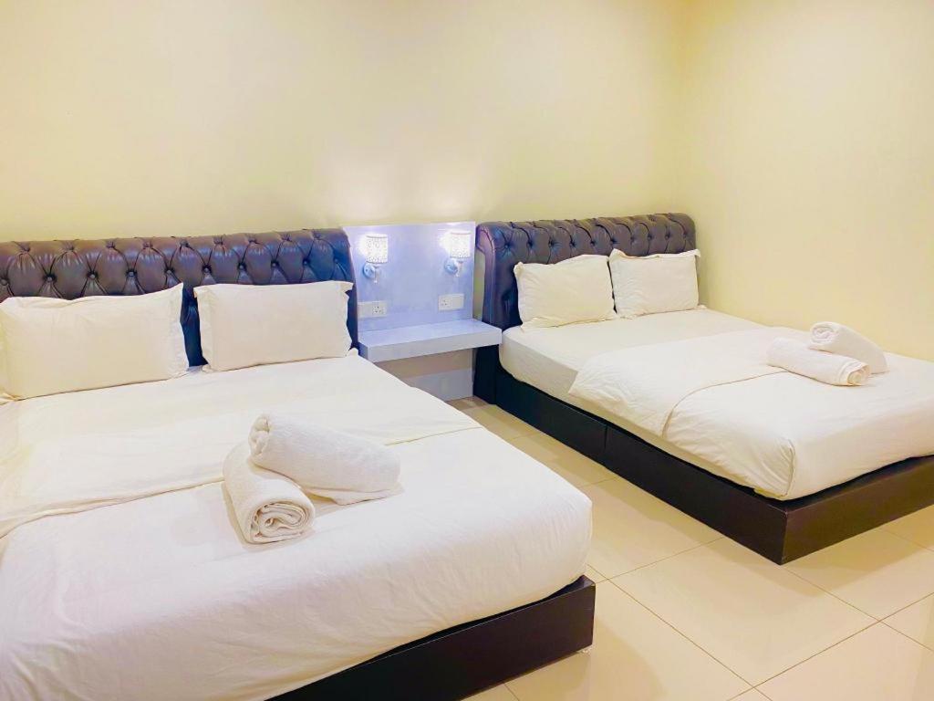 Sun Sega Hotel Perai Exterior photo