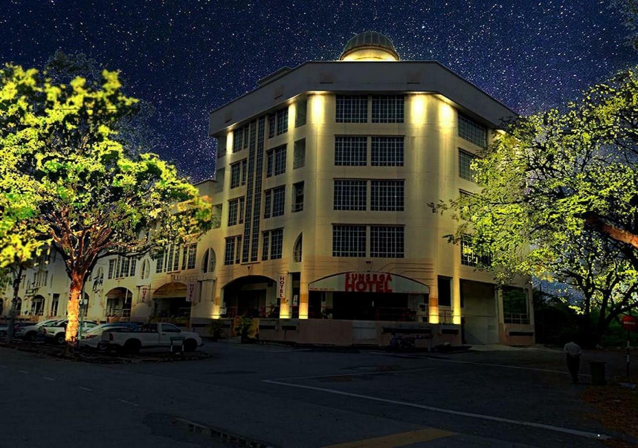 Sun Sega Hotel Perai Exterior photo