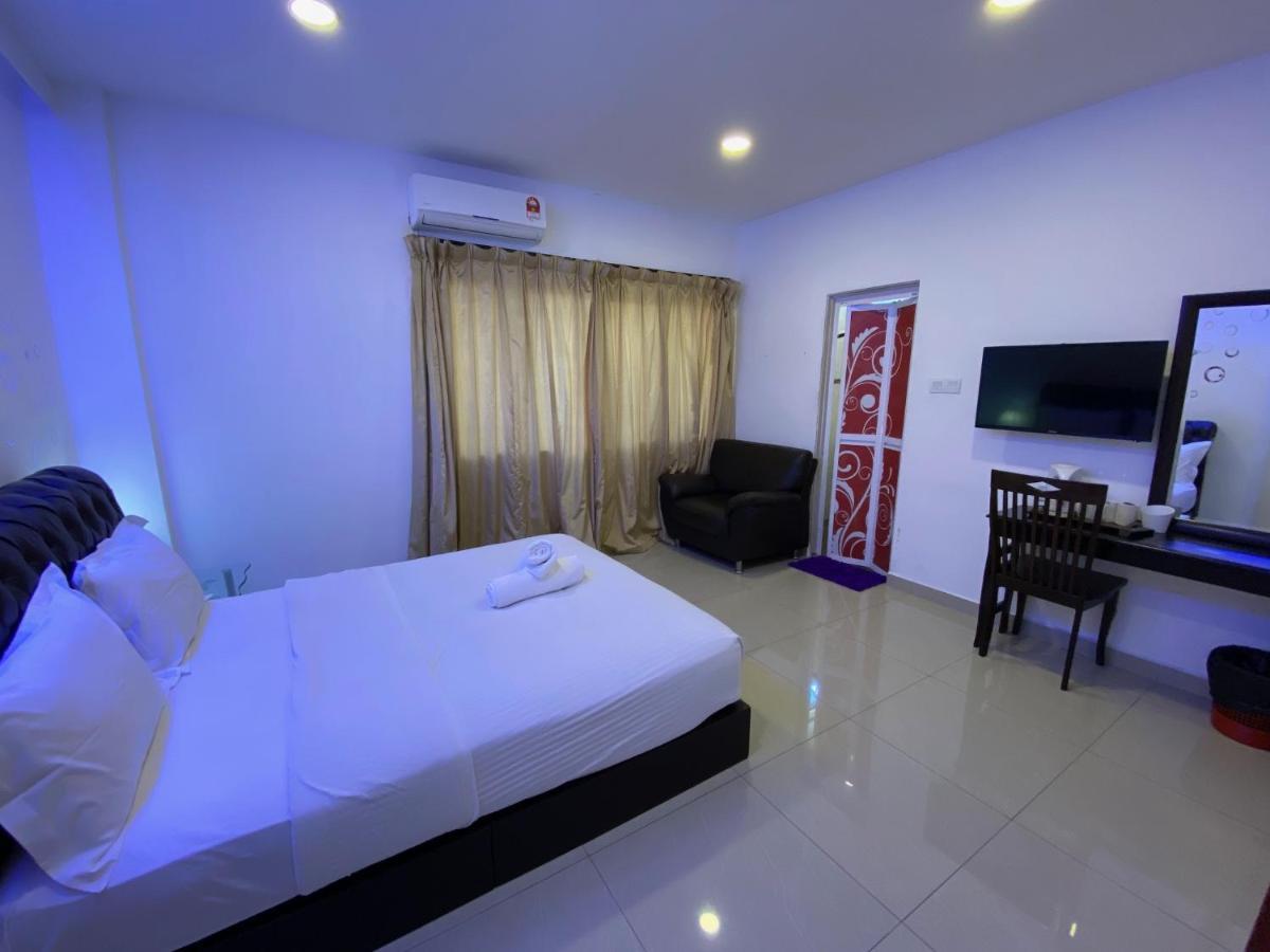 Sun Sega Hotel Perai Exterior photo