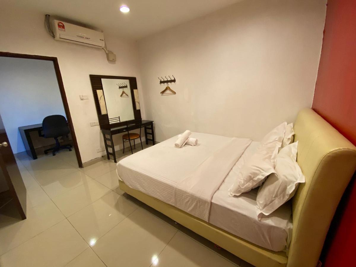 Sun Sega Hotel Perai Exterior photo
